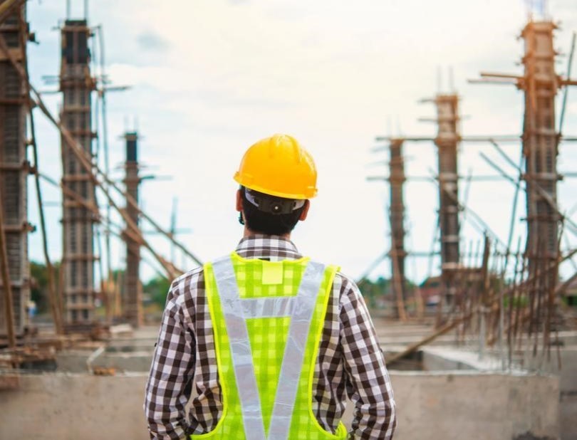 Capacitacion de riesgos especificos en la obra civil 1170x658 2 Cubik ingeniería y construción